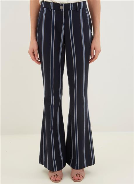 calça flare dudalina