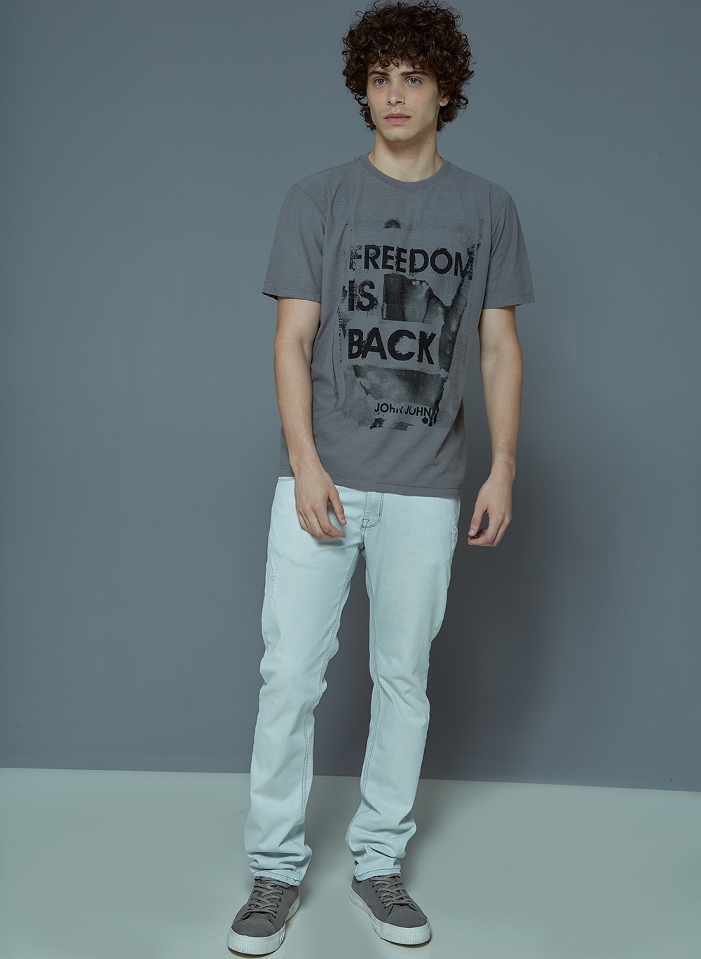 Camiseta John John Freedom Bege - Escorrega o Preço