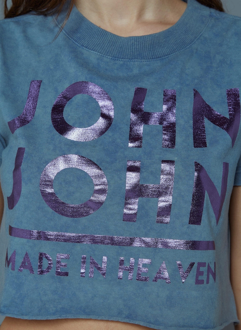 Camiseta em Tie Dye da John John