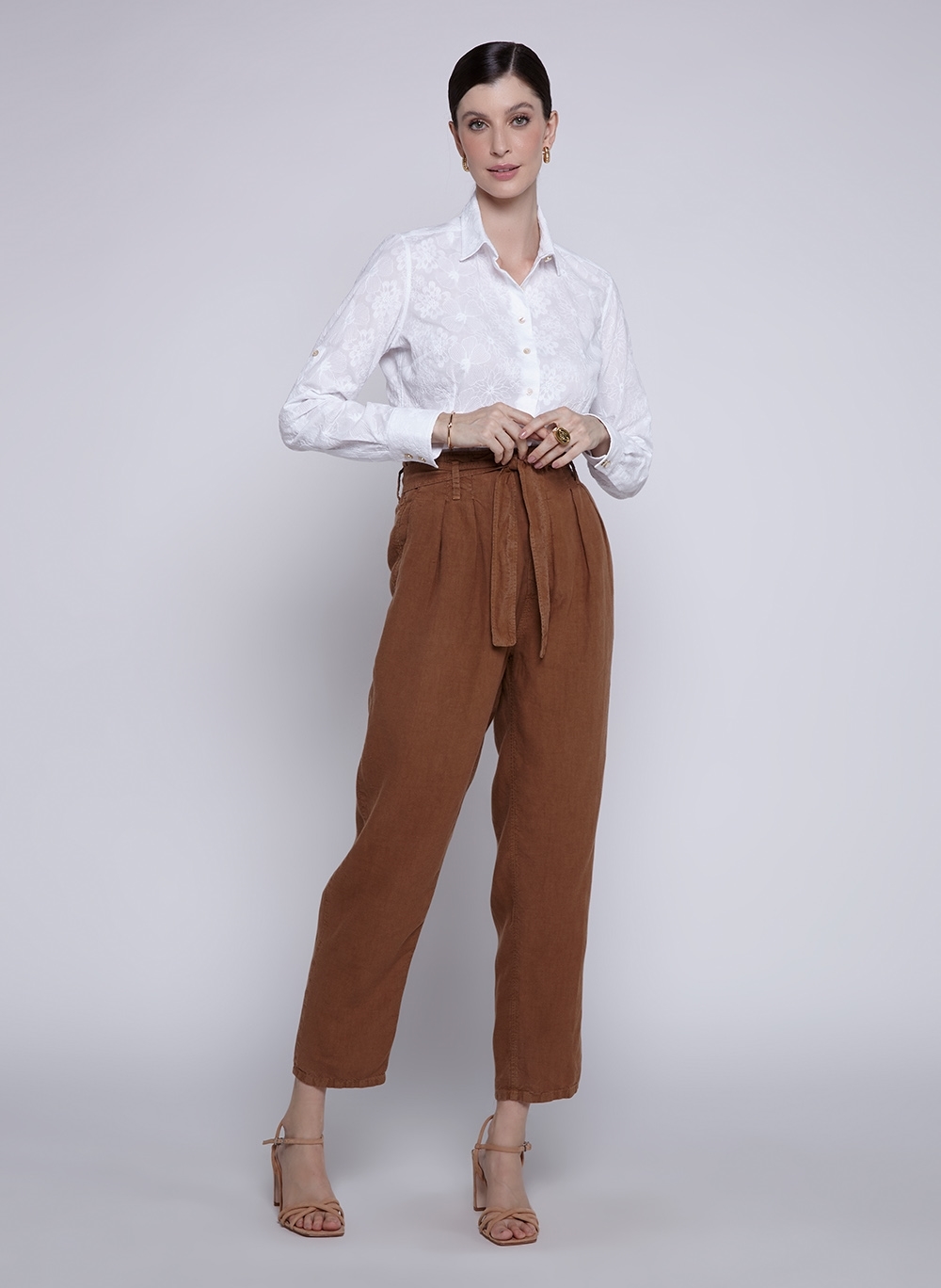 camisa bordada feminina