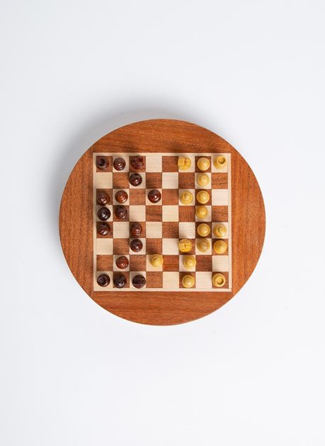 XADREZ faça você mesmo, um jogo de xadrez customizado 